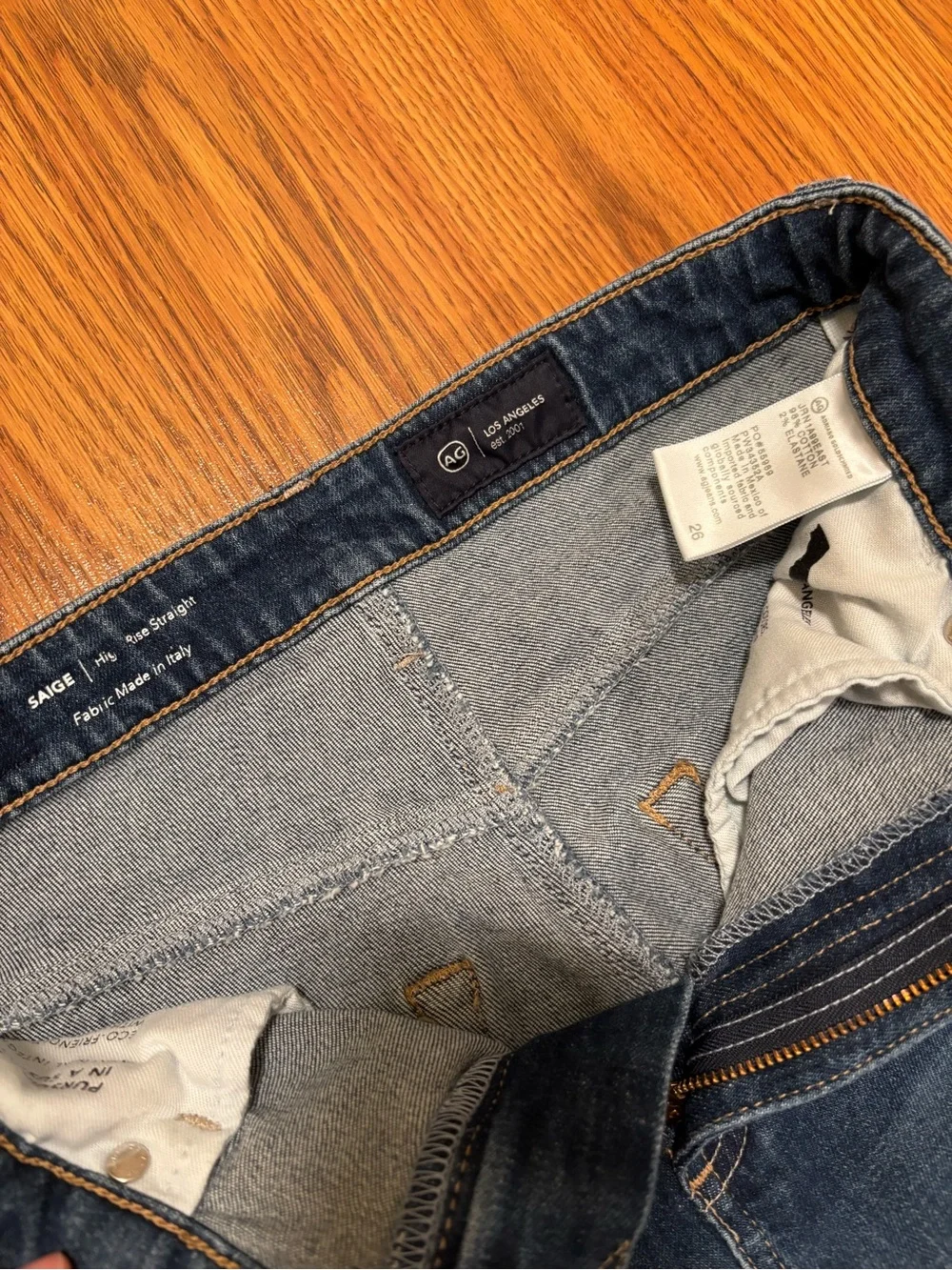 AG Adriano Goldschmied Saige High-Rise Slim Straight Jeans - Picture 5 of 10